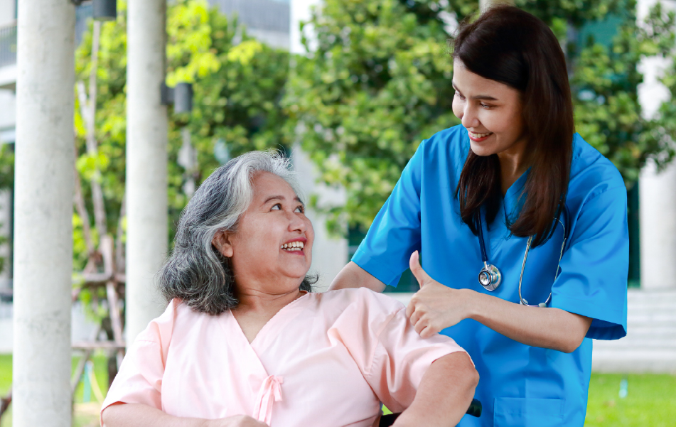 Những lợi ích khi thuê người chăm sóc bệnh nhân tại bệnh viện